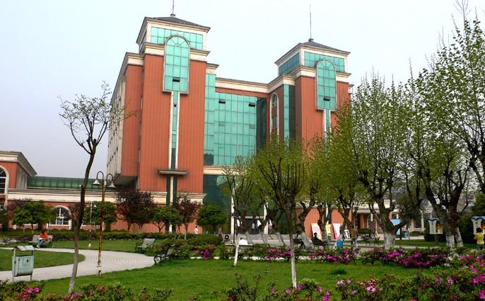 學校午夜视频免费在线观看設備