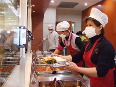 西南大型午夜视频免费在线观看設備生產廠教你如何設計備餐間