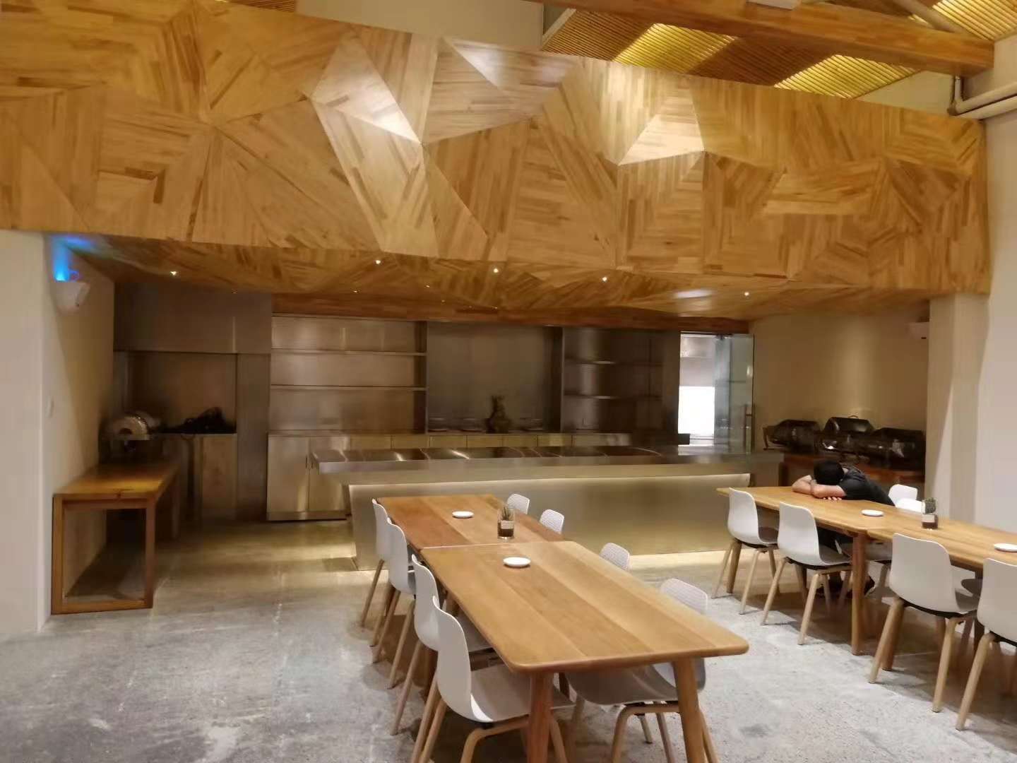 商用午夜视频免费在线观看工程2