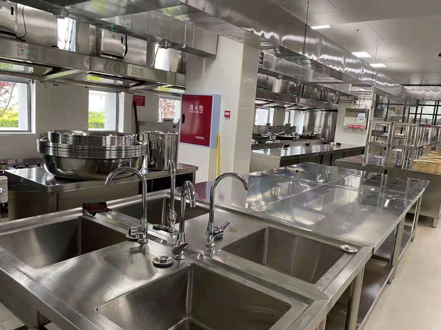 餐廳午夜视频免费在线观看設備