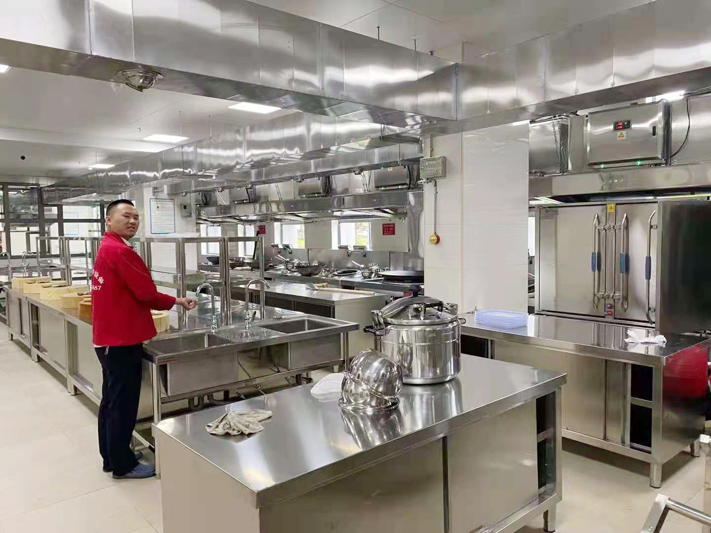 食堂午夜视频免费在线观看設備