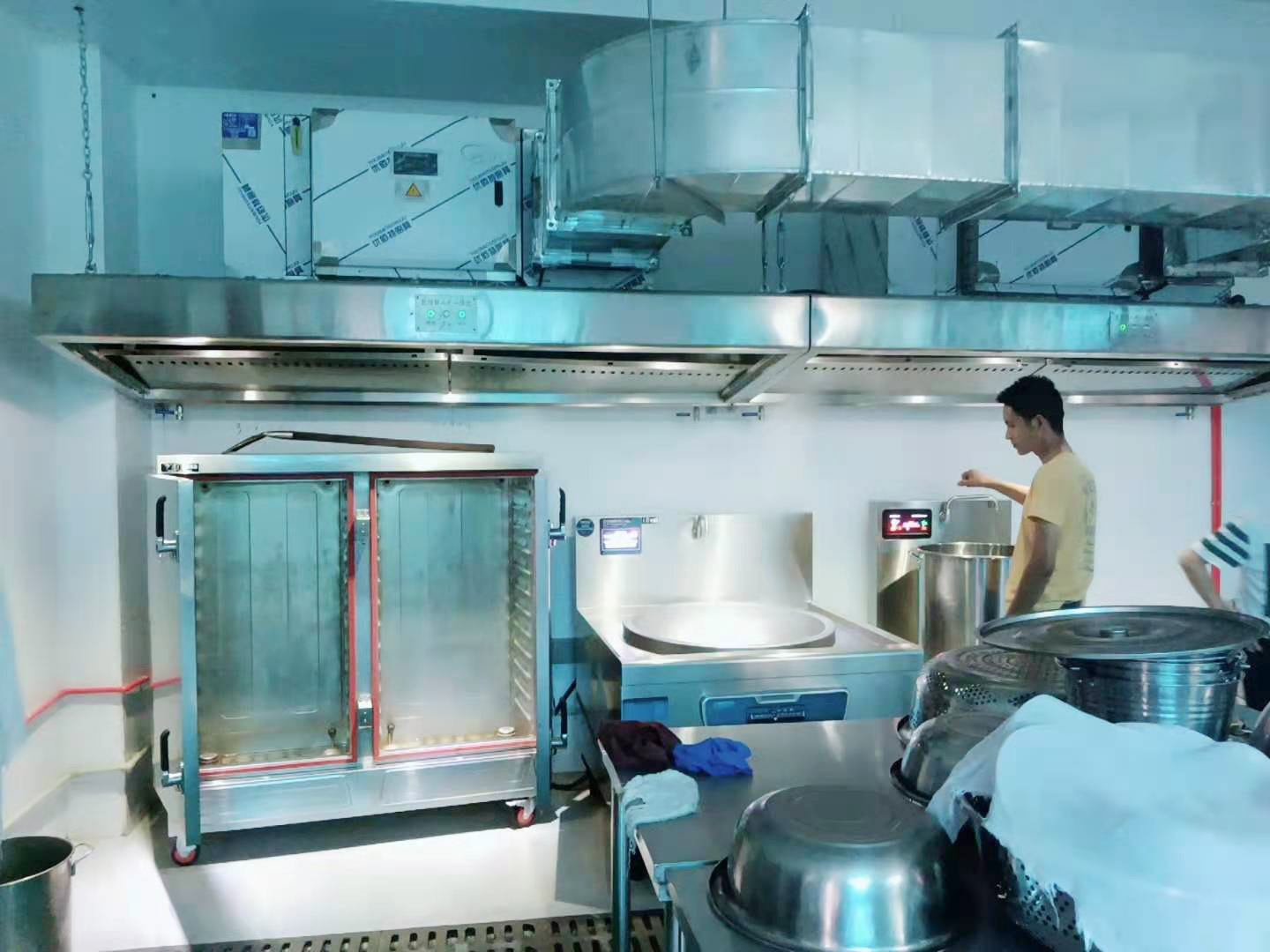 飯店午夜视频免费在线观看設備