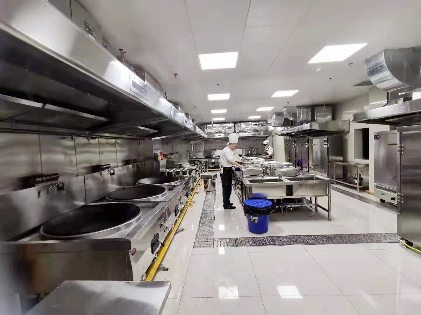 學校午夜视频免费在线观看設備