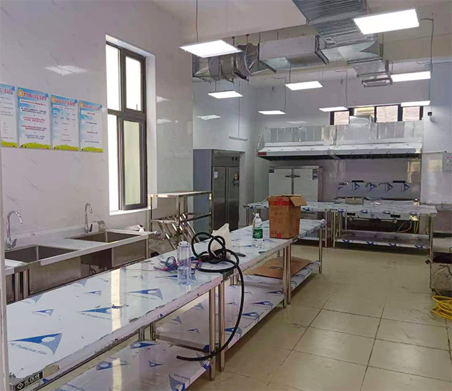 食堂午夜视频免费在线观看設備