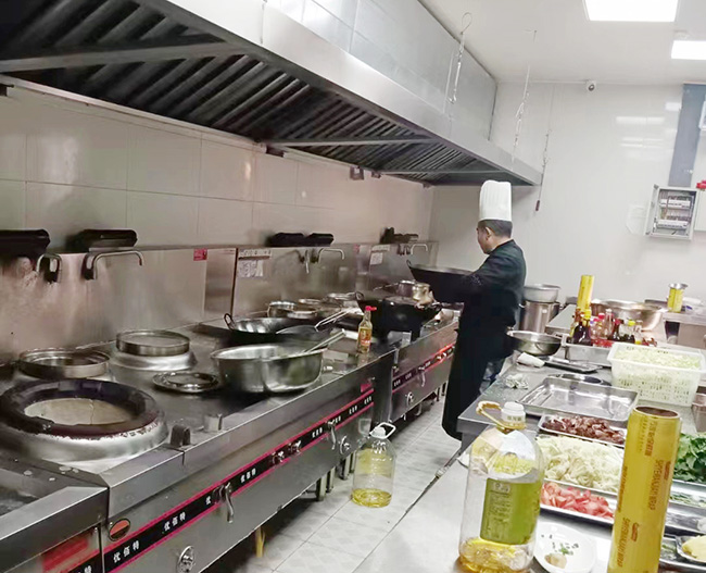 飯店午夜视频免费在线观看設備