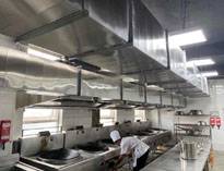 激戰八月，迎接開學季！