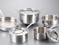 午夜视频免费在线观看設備廠家告訴你不鏽鋼廚具和台麵有什麽優點