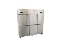 成都炒菜機器人廠家告訴你商用冰櫃日常使用和存儲物品注意事項